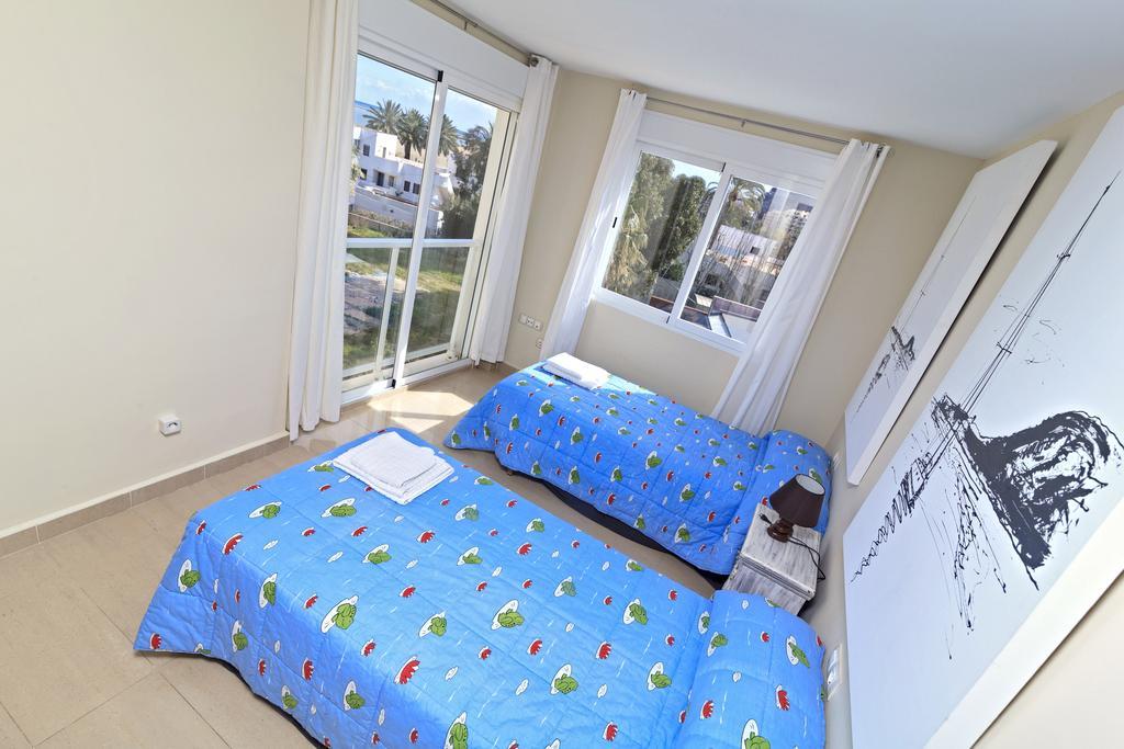 Apartamentos Carlton Vyb 德尼亚 外观 照片