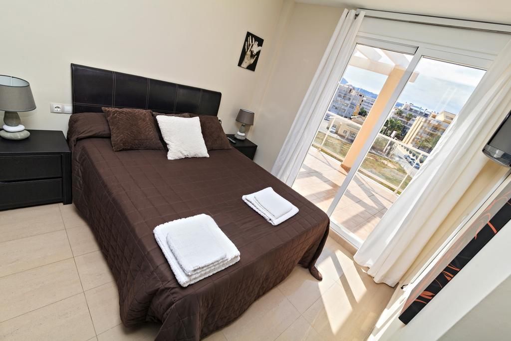 Apartamentos Carlton Vyb 德尼亚 外观 照片